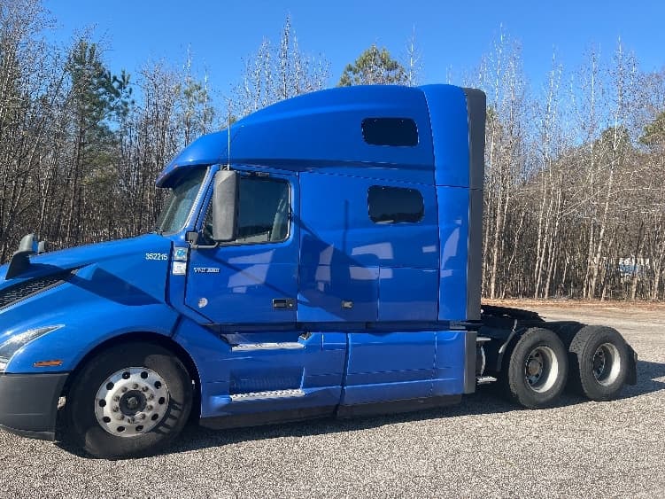 2020 Volvo VNL 760 — photo 4