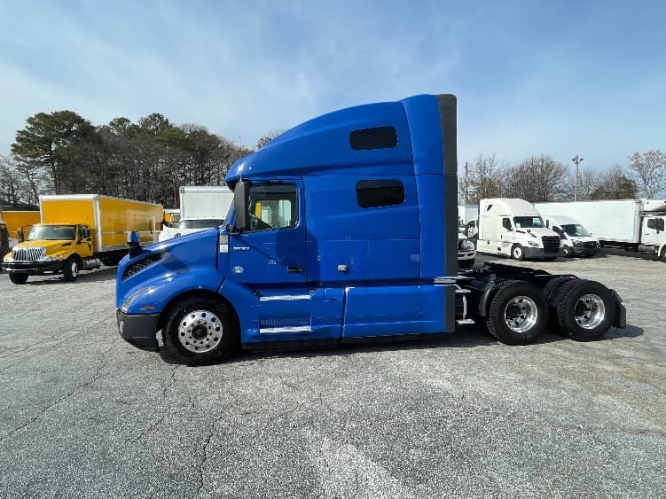 2020 Volvo VNL 760 — photo 4