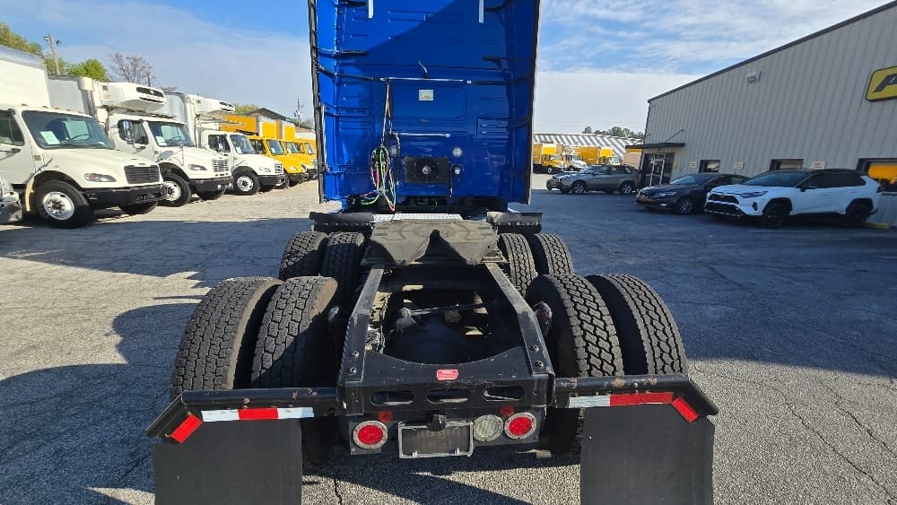 2020 Volvo VNL 760 — photo 6