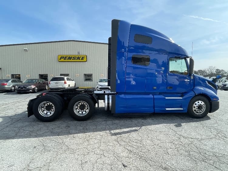 2020 Volvo VNL 760 — photo 8