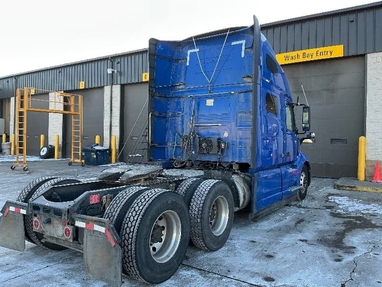 2020 Volvo VNL 760 — photo 7