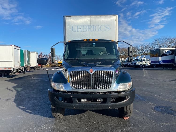 2020 International MV — photo 2