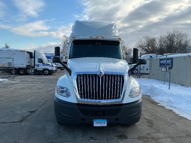 2020 International LT — photo 2