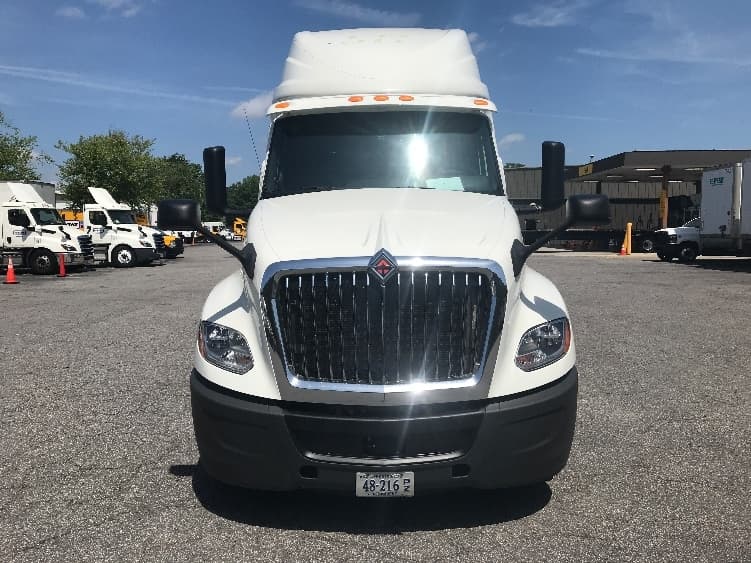 2020 International LT — photo 2