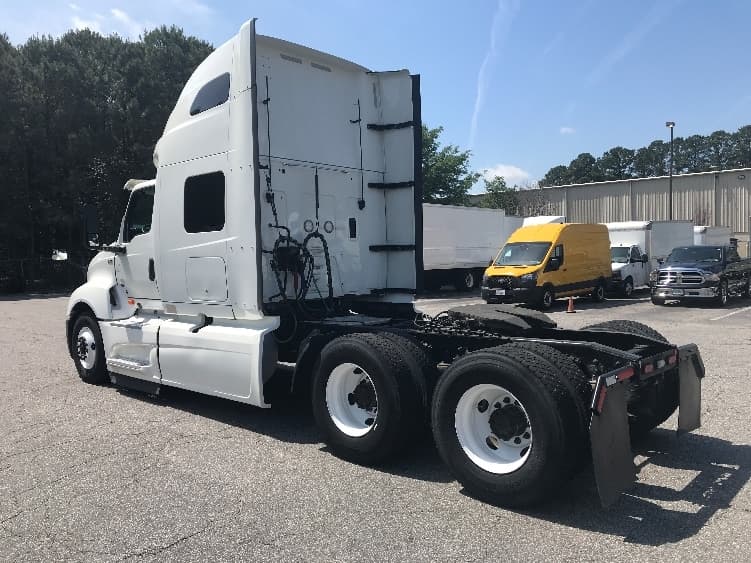 2020 International LT — photo 5