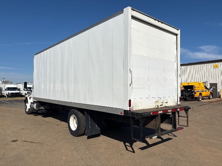 2020 International MV — photo 6