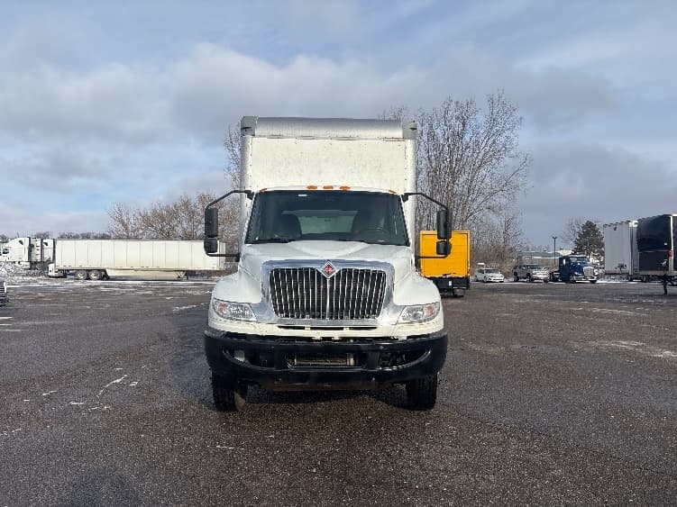 2020 International MV — photo 2