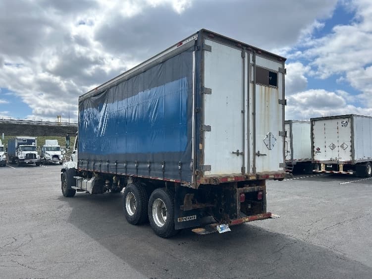 2020 Freightliner 114SD — photo 6