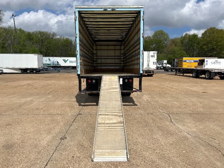 2020 International MV — photo 9