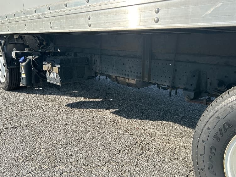 2020 Isuzu NPR — photo 5