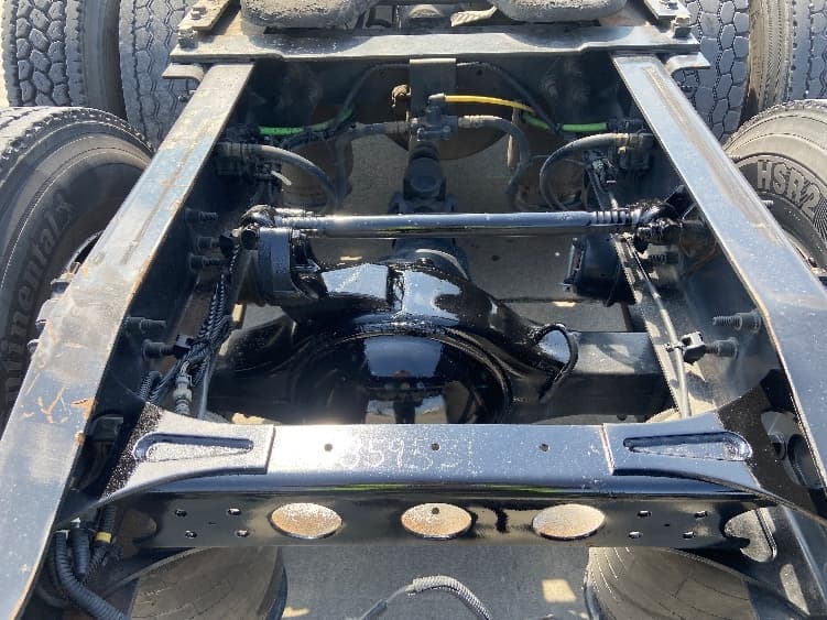 2020 International LT — photo 6