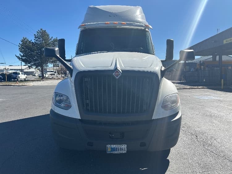 2020 International LT — photo 2