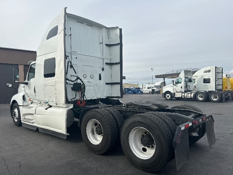 2020 International LT — photo 5