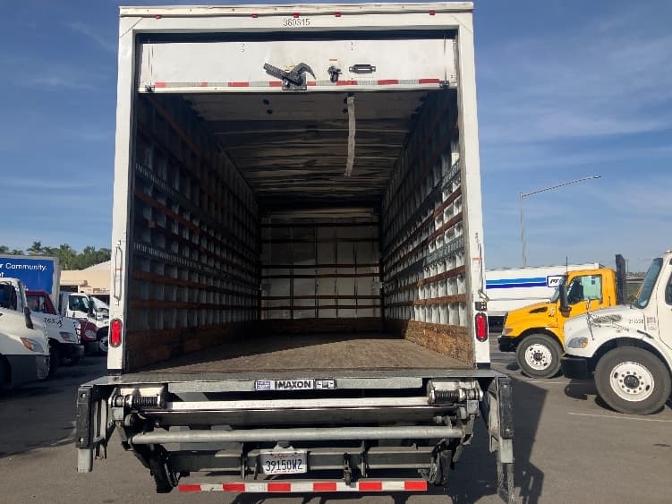 2020 International MV — photo 8