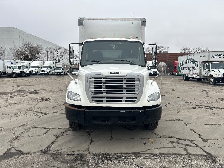 2020 Freightliner M2 112 — photo 2