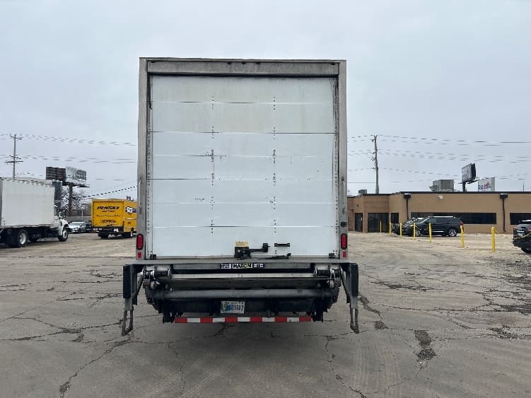 2020 Freightliner M2 112 — photo 7