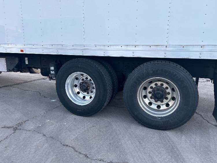 2020 Freightliner M2 112 — photo 5