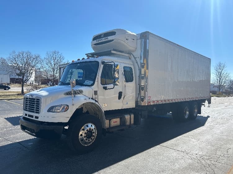 2020 Freightliner M2 106 — photo 3