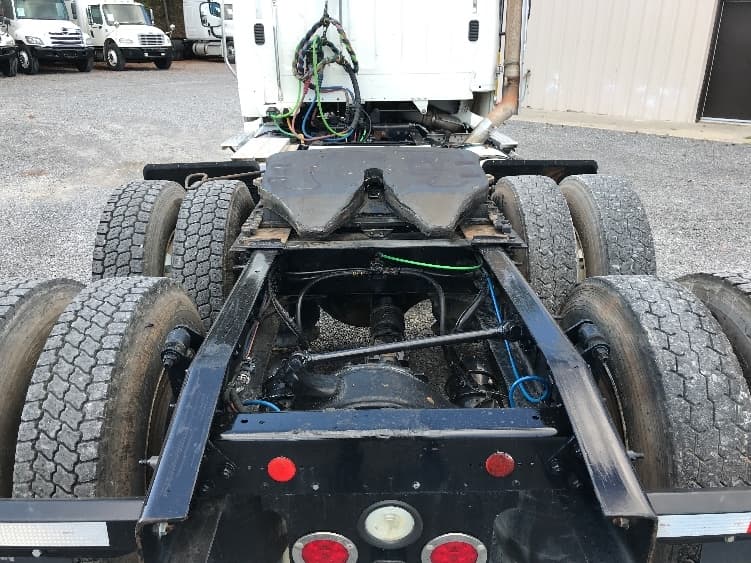 2020 Freightliner M2 112 — photo 6