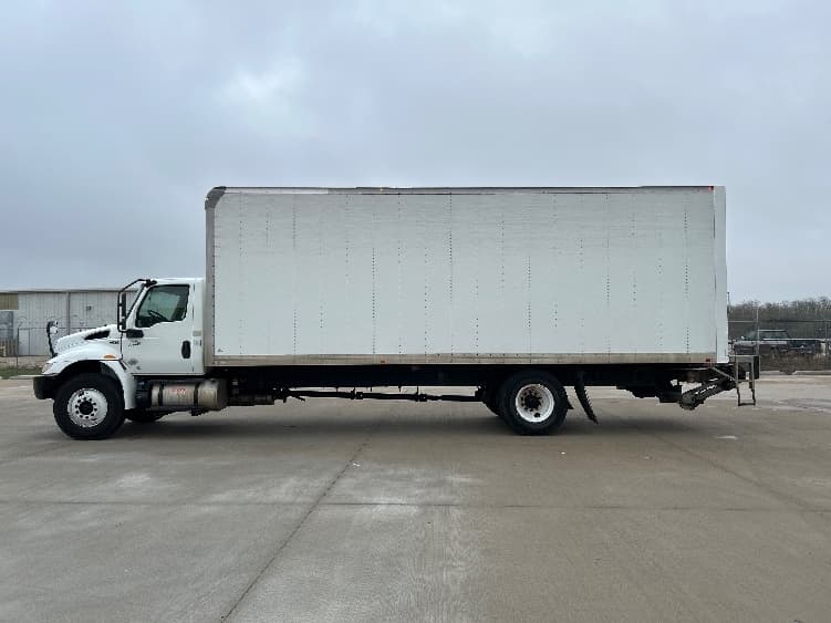 2020 International MV — photo 4