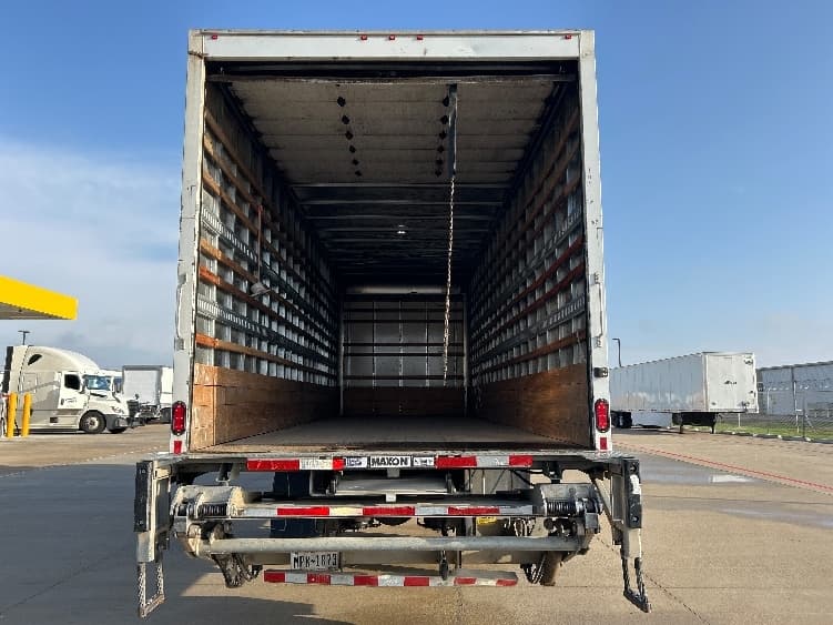 2020 International MV — photo 8