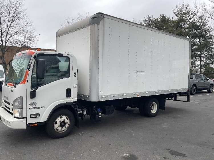 2020 Isuzu NPR — photo 4