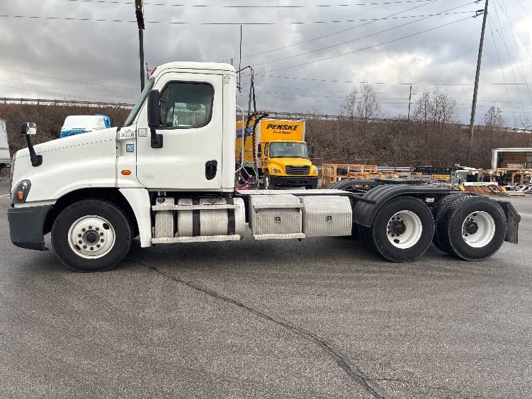 2020 Freightliner in Valparaiso, IN — photo 4