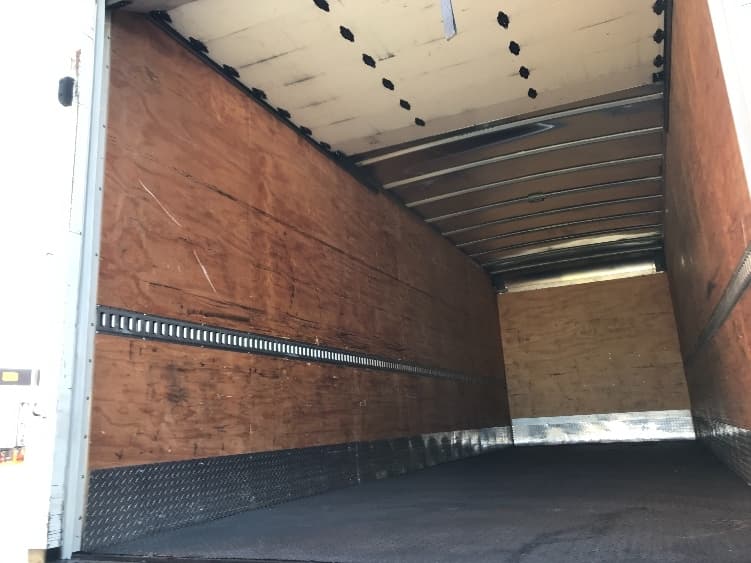 2020 Freightliner M2 106 — photo 10