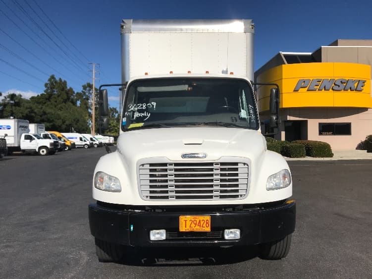 2020 Freightliner M2 106 — photo 2