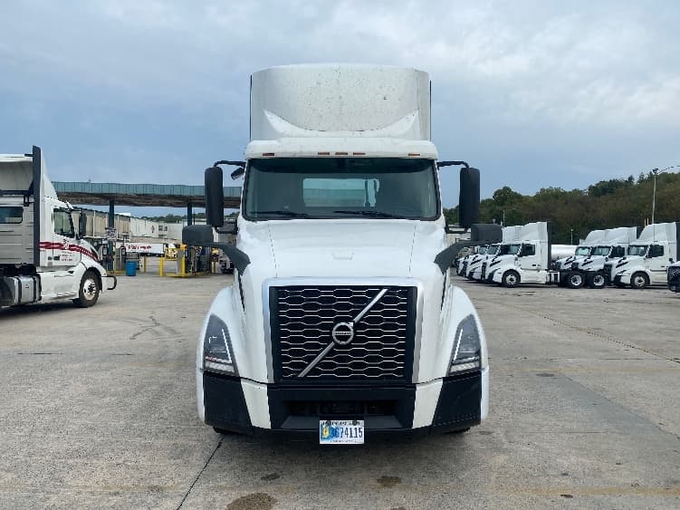 2020 Volvo — photo 2