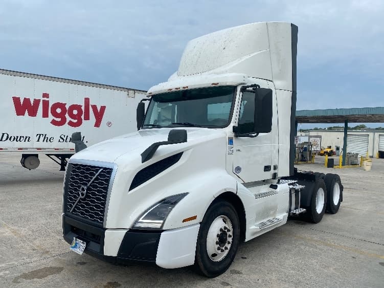 2020 Volvo — photo 3