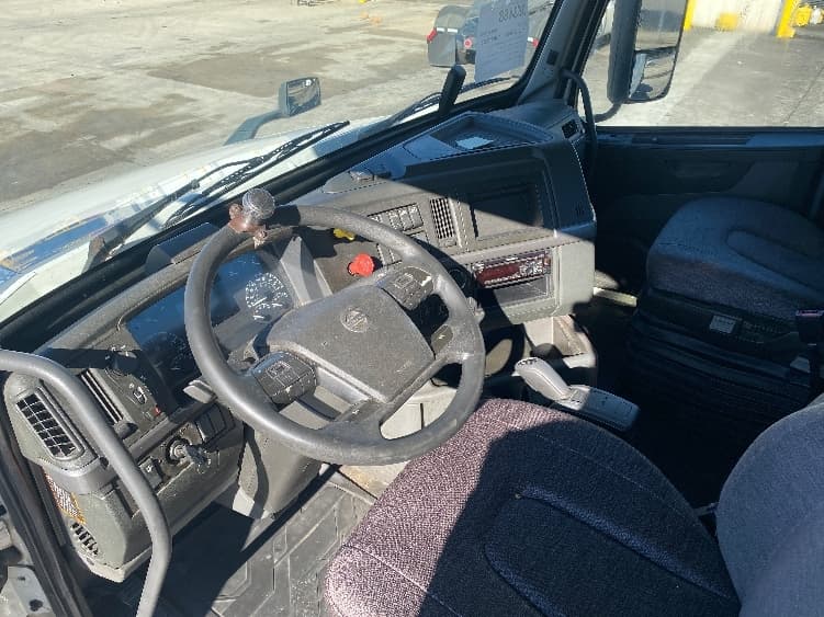 2020 Volvo — photo 10