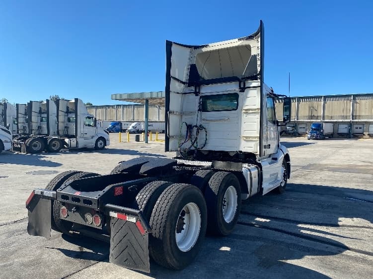 2020 Volvo — photo 7