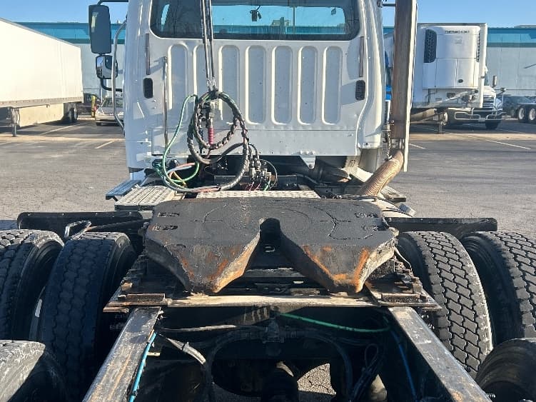 2020 Freightliner M2 112 — photo 6