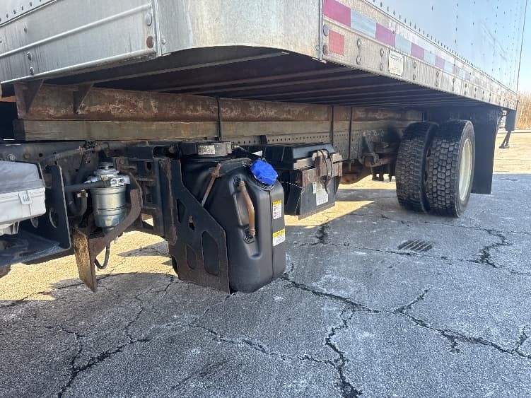 2020 Isuzu NQR — photo 5