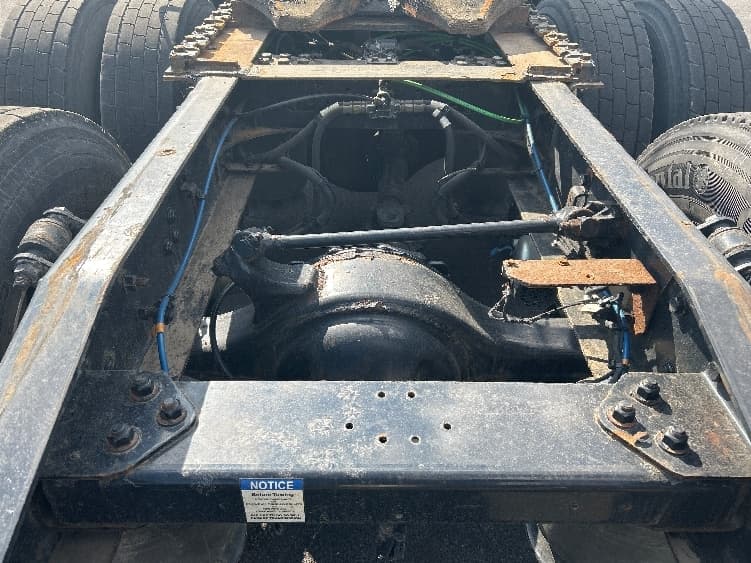 2020 Freightliner Cascadia — photo 6