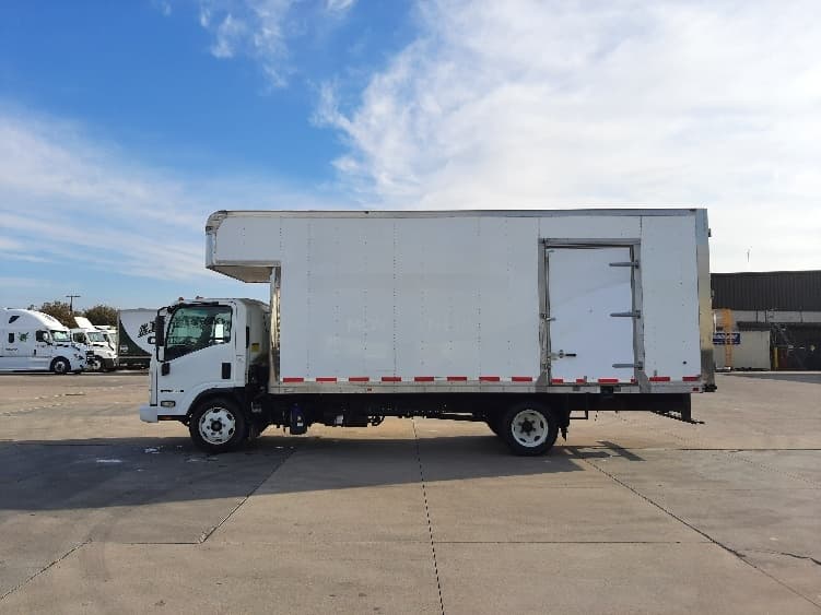 2020 Isuzu NRR — photo 4