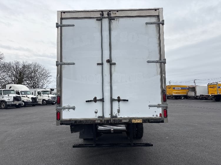 2020 Isuzu NRR — photo 7