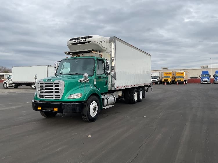 2020 Freightliner M2 112 — photo 3