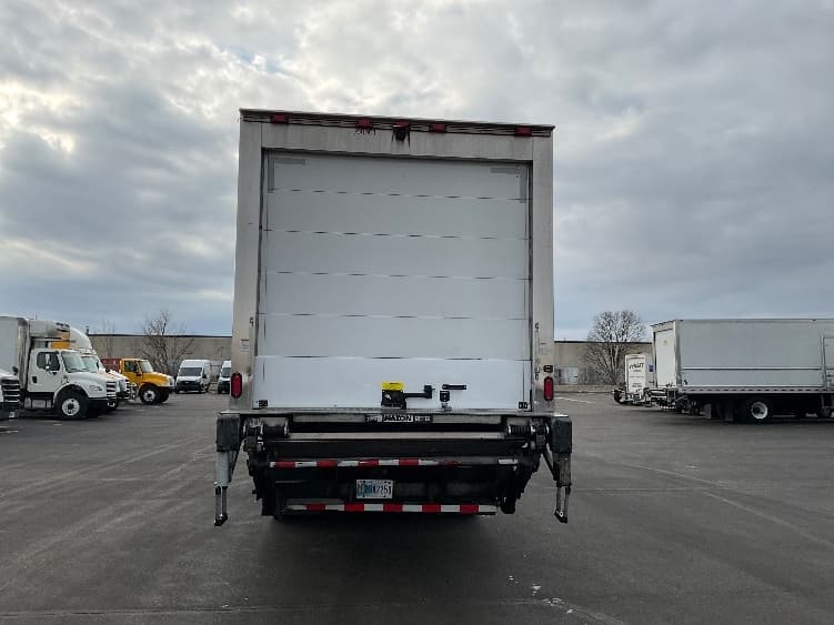 2020 Freightliner M2 112 — photo 7