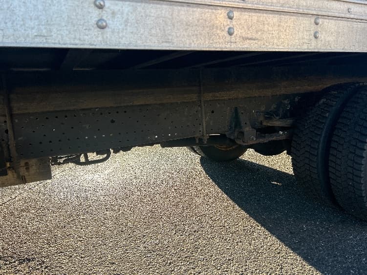 2020 Isuzu NQR — photo 5