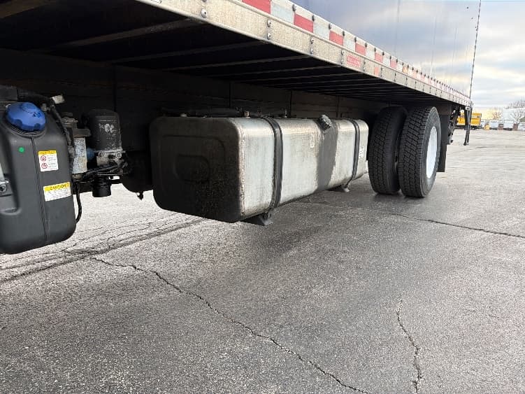 2020 Isuzu FTR — photo 5