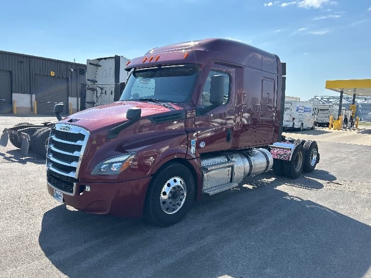 2020 Freightliner Cascadia — photo 3