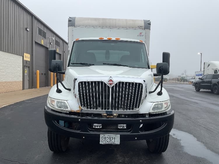 2020 International MV — photo 2