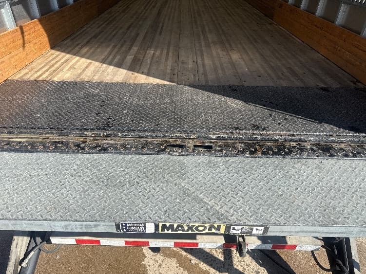 2020 Freightliner M2 106 — photo 10