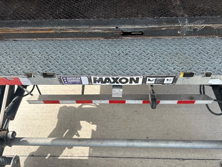 2021 Freightliner M2 106 — photo 10