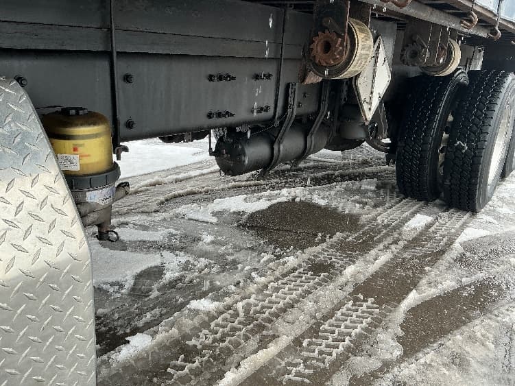 2021 Freightliner 114SD — photo 5