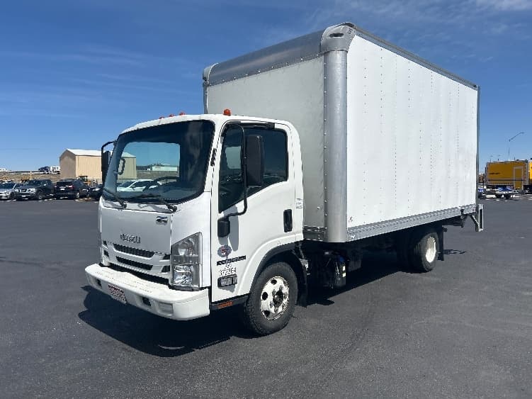2020 Isuzu NPR — photo 3