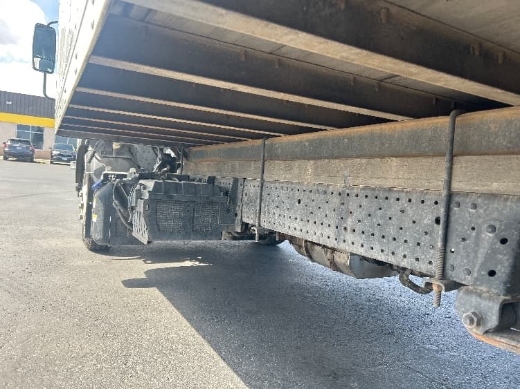 2020 Isuzu NPR — photo 5