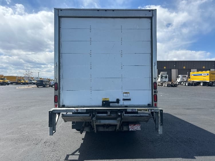 2020 Isuzu NPR — photo 7